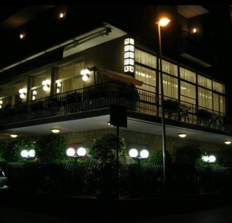 Hotel Luca Rimini Exterior foto
