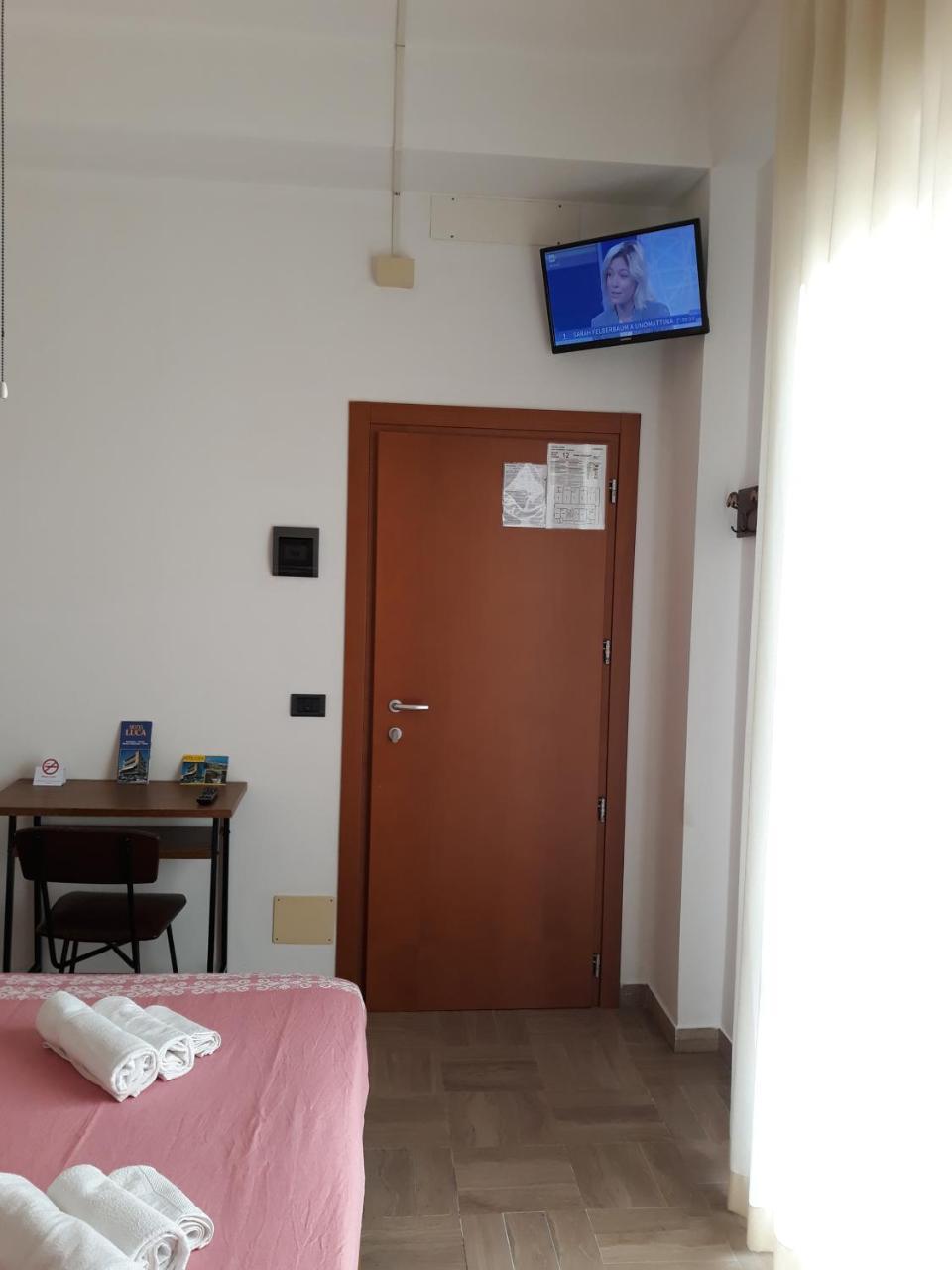 Hotel Luca Rimini Exterior foto