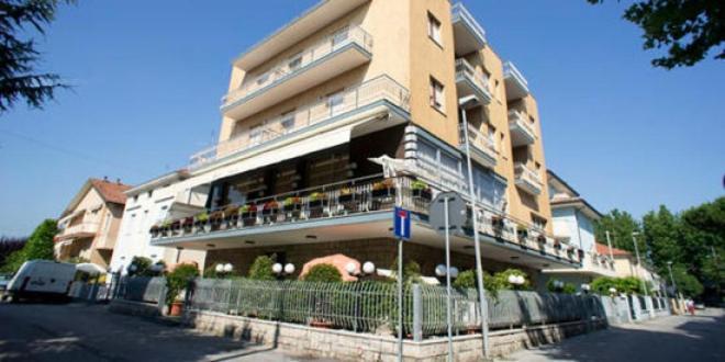 Hotel Luca Rimini Exterior foto